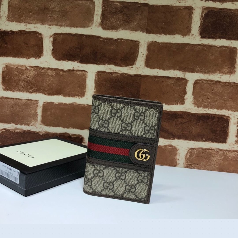 G*u*i wallets & purse